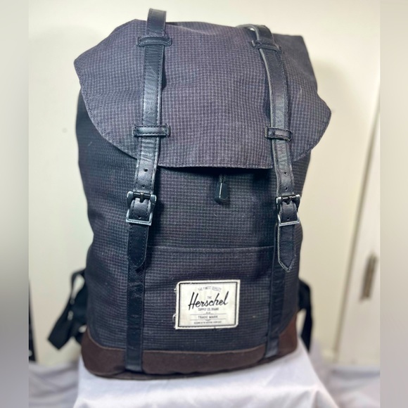 Herschel Supply Company Other - Hershel Retreat backpack.